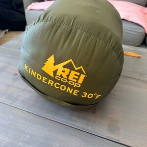 REI Kindercone 30°F Kids Sleeping Bag - Olive Green